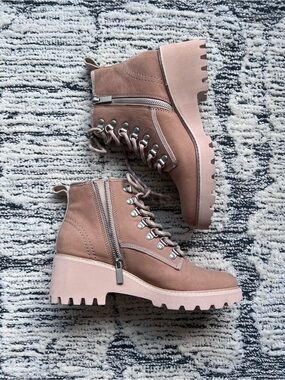Dolce Vita Huey Hiker NWOT 8